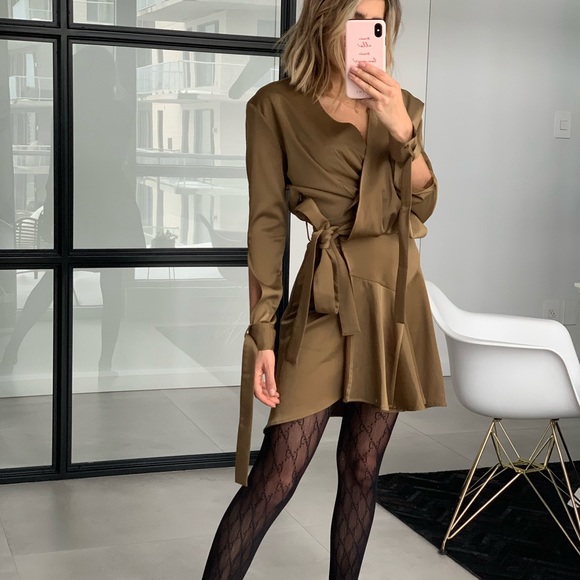 Dresses & Skirts - PREMONITION wrap dress